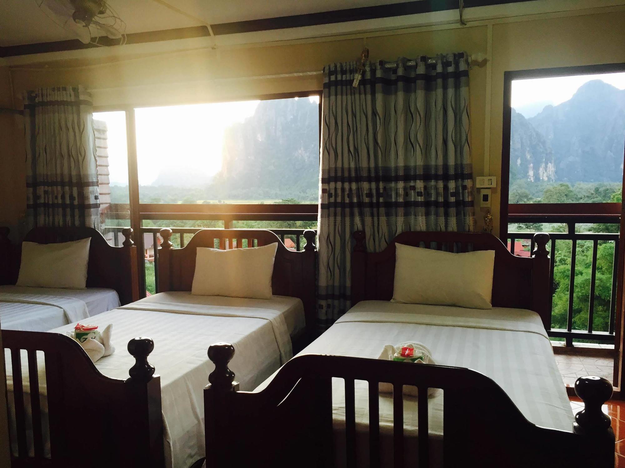 Mountainview Riverside Boutique Hotel Vang Vieng Extérieur photo