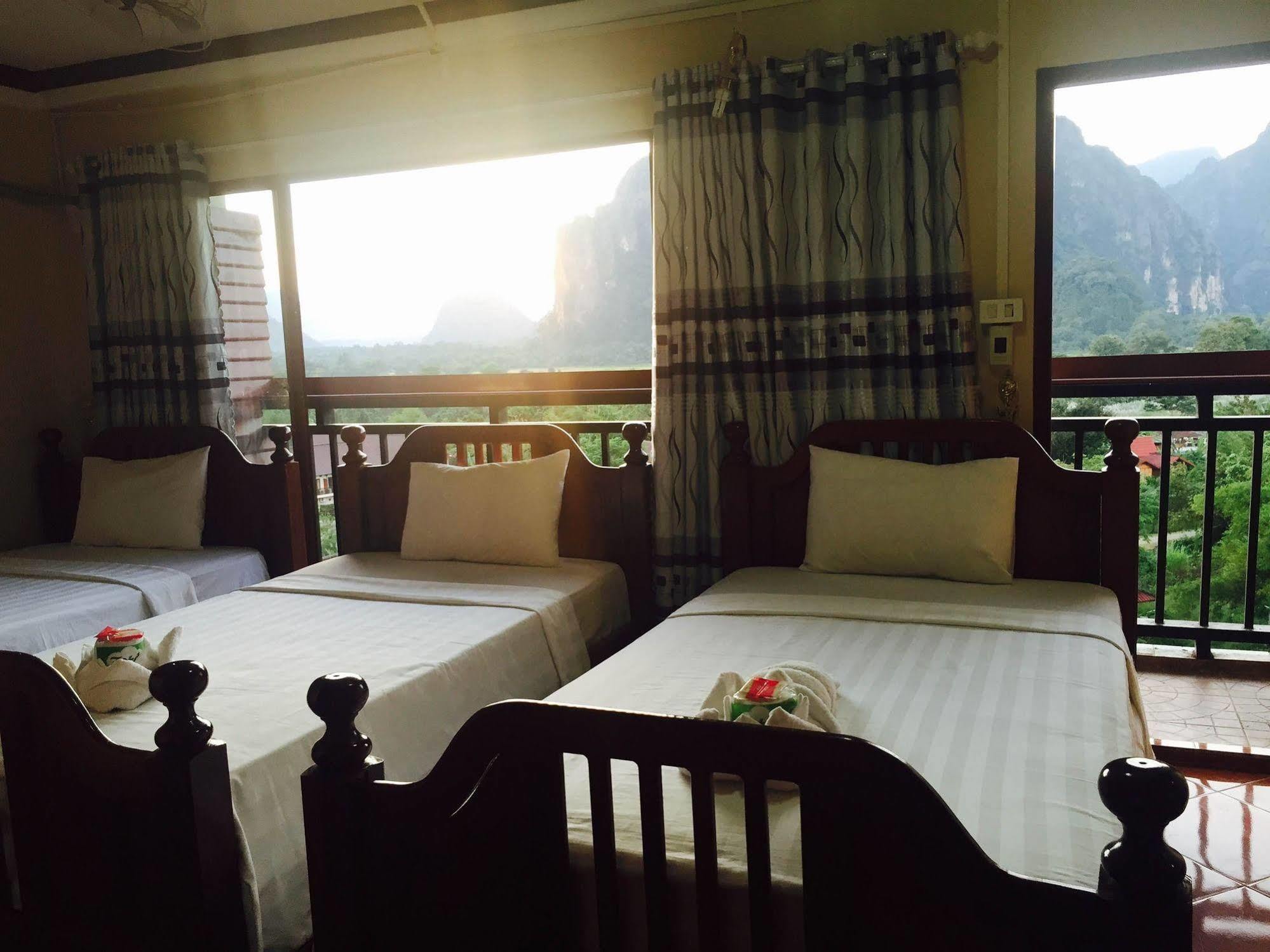 Mountainview Riverside Boutique Hotel Vang Vieng Extérieur photo