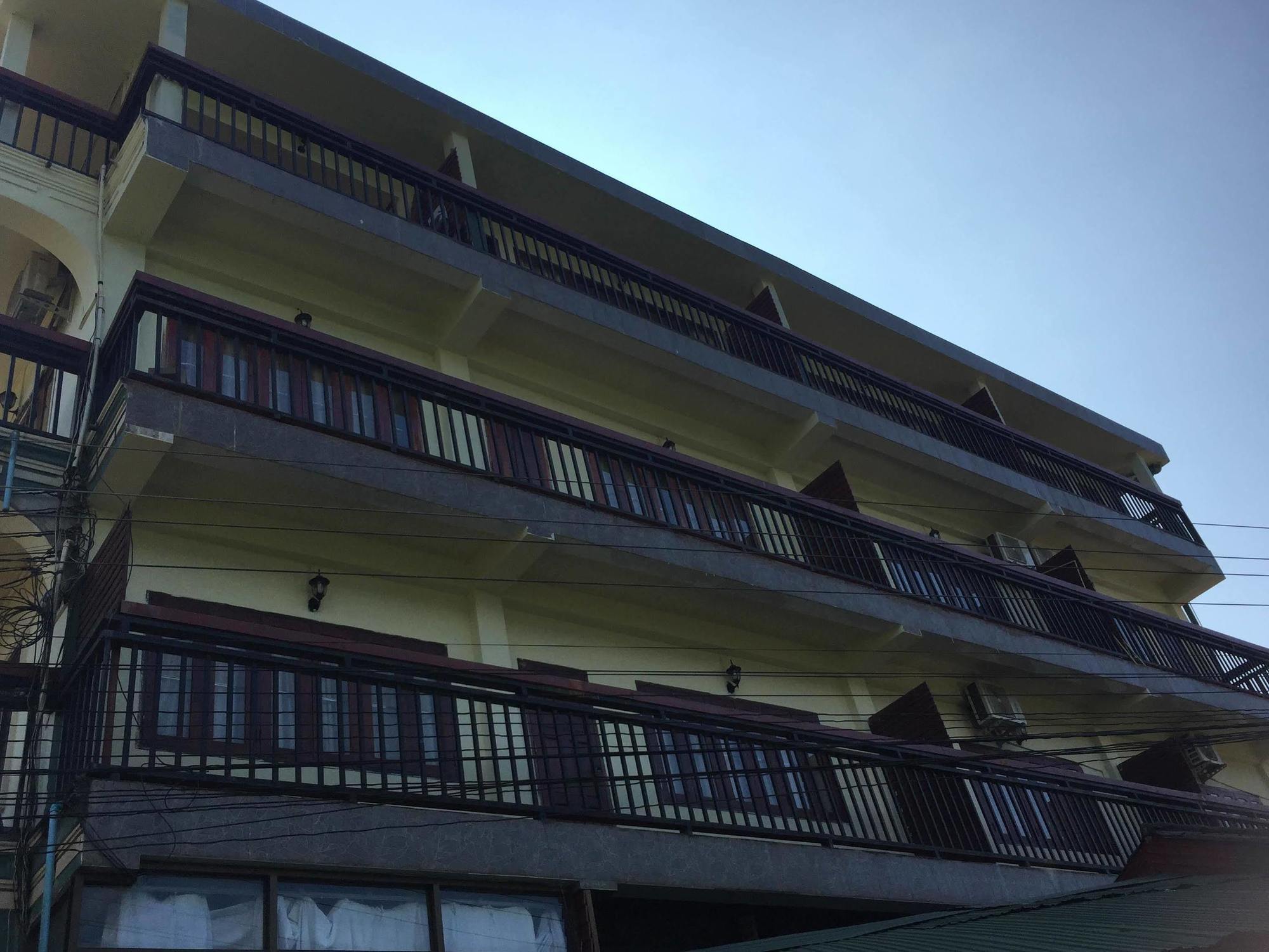 Mountainview Riverside Boutique Hotel Vang Vieng Extérieur photo