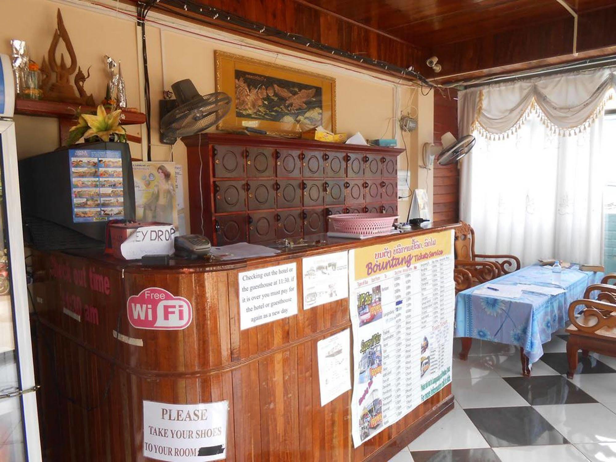 Mountainview Riverside Boutique Hotel Vang Vieng Extérieur photo